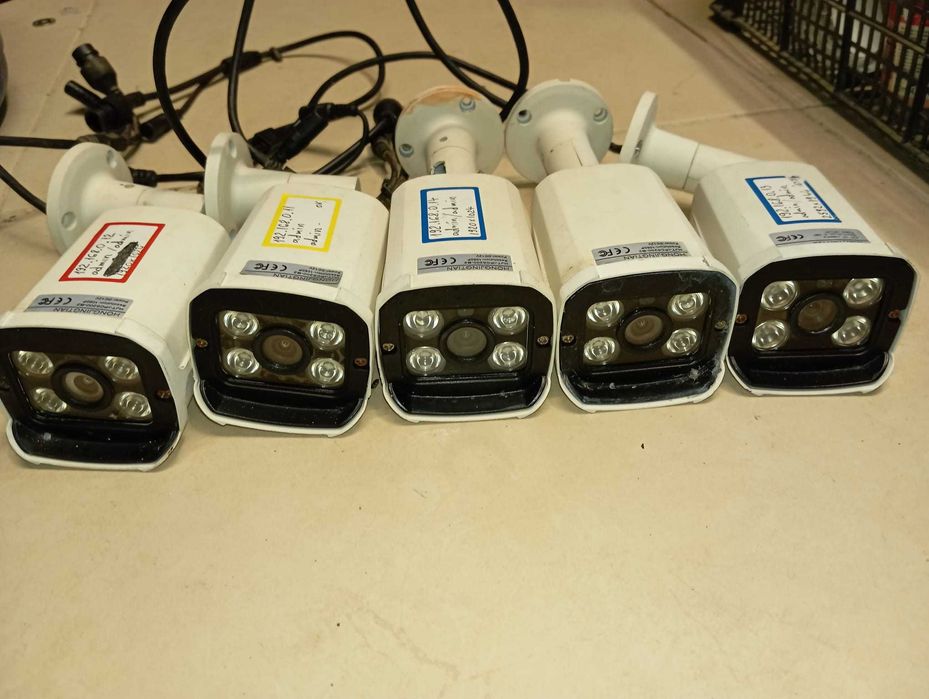 5 camere IP 2MP + 1 camera IP de 5MP