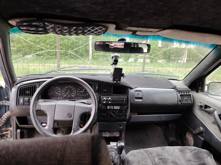 Продам вольсвваген пассат б3 1991 года или обменяю на другое авто