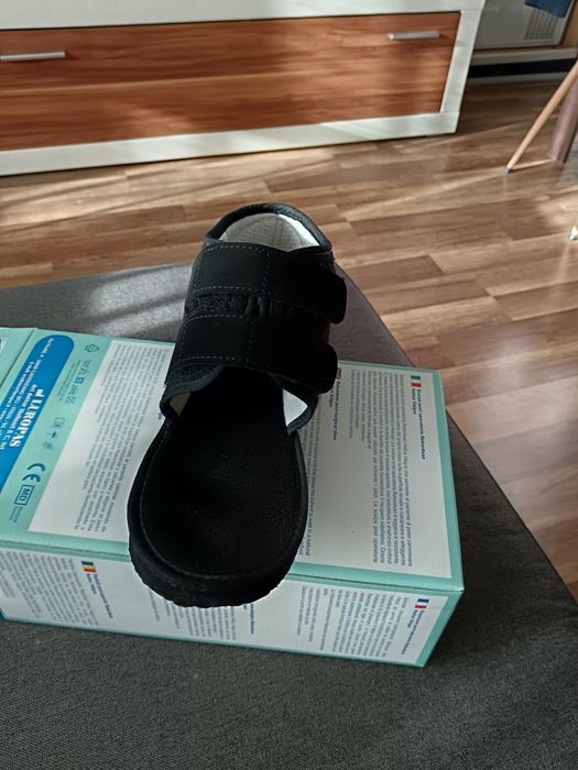 Следоперативна обувка