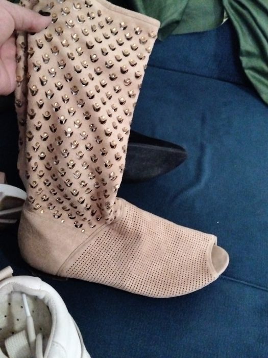 Продам обувь женскую