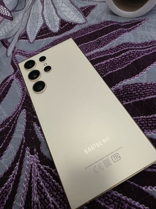 Телефон Samsung s24 ultra