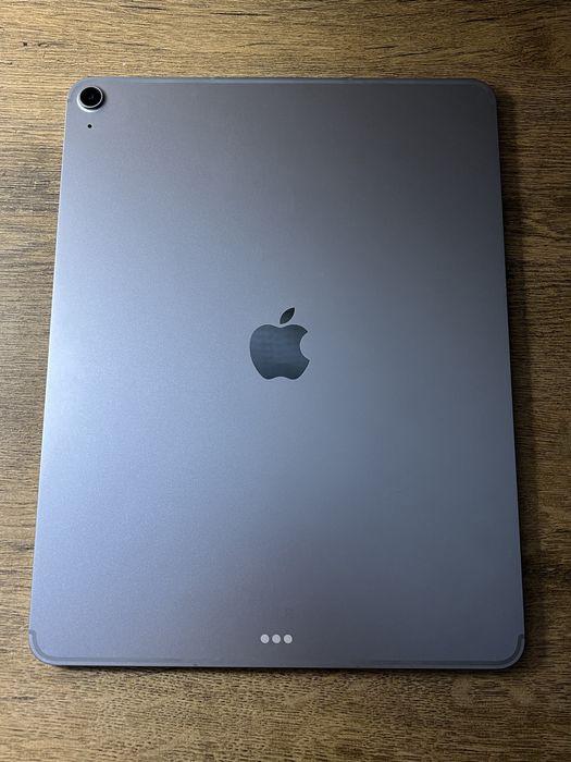 iPad Air 13 M3 256GB Перфектен