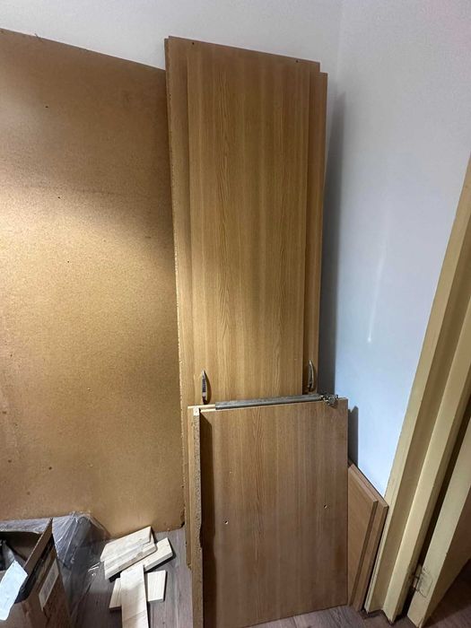 Dulap cu 2 usi, compartimentat