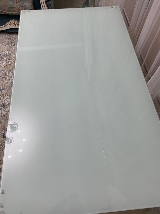 Продам обеденный стол