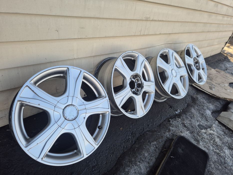 Диск на тойота 16