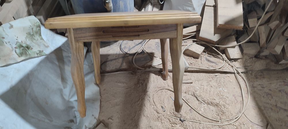 Журнальный столик, Карагач