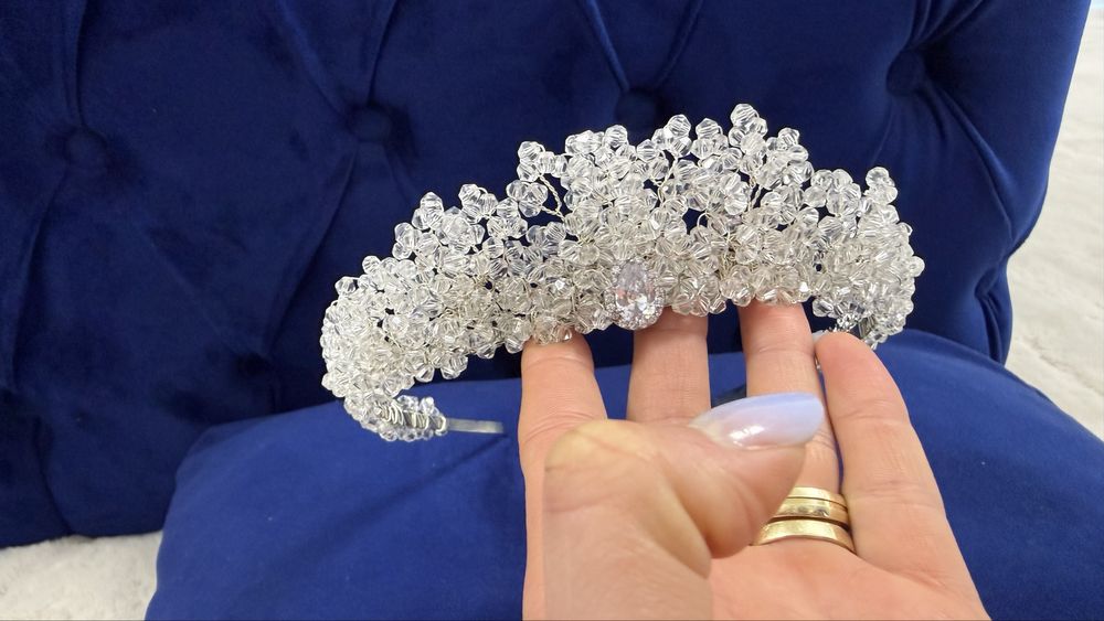 Diadema de mireasa lucrata manual