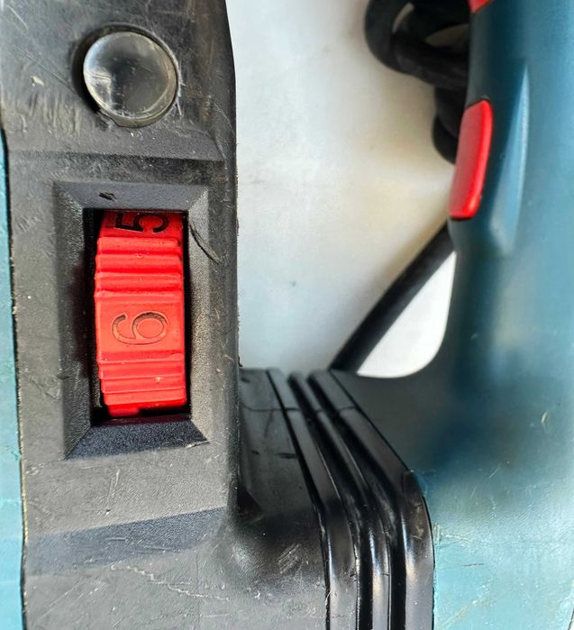 BOSCH GBH 12-52 DV - Мощен комбиниран перфоратор 1700W 19J