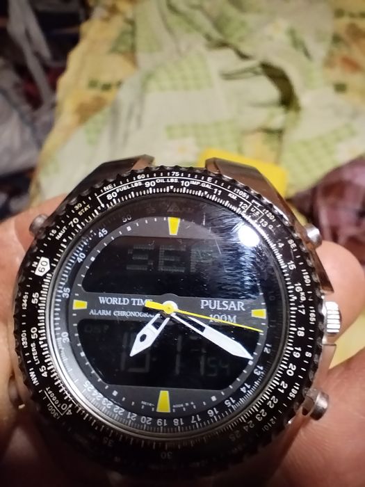 Ceas Pulsar fara bratara