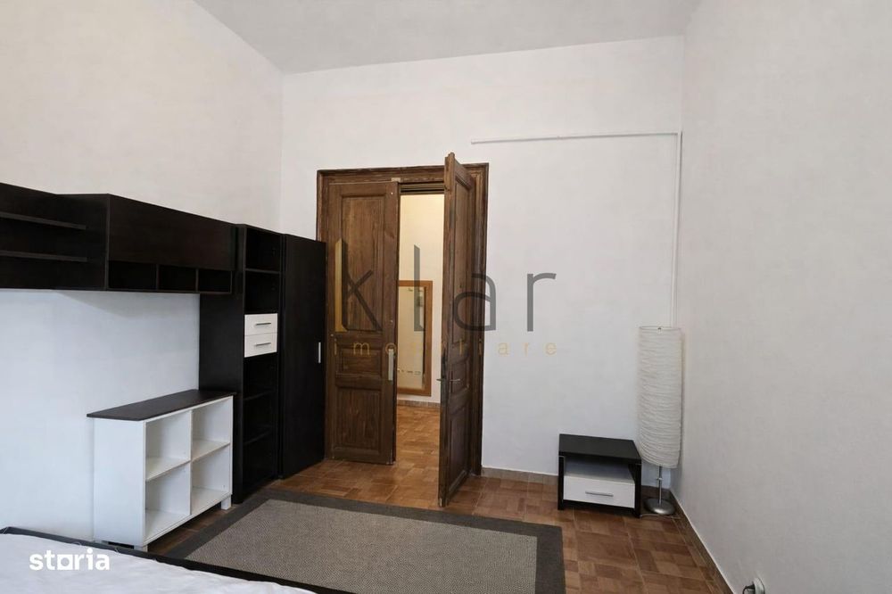 Apartament spatios cu 4 camere in inima orasului