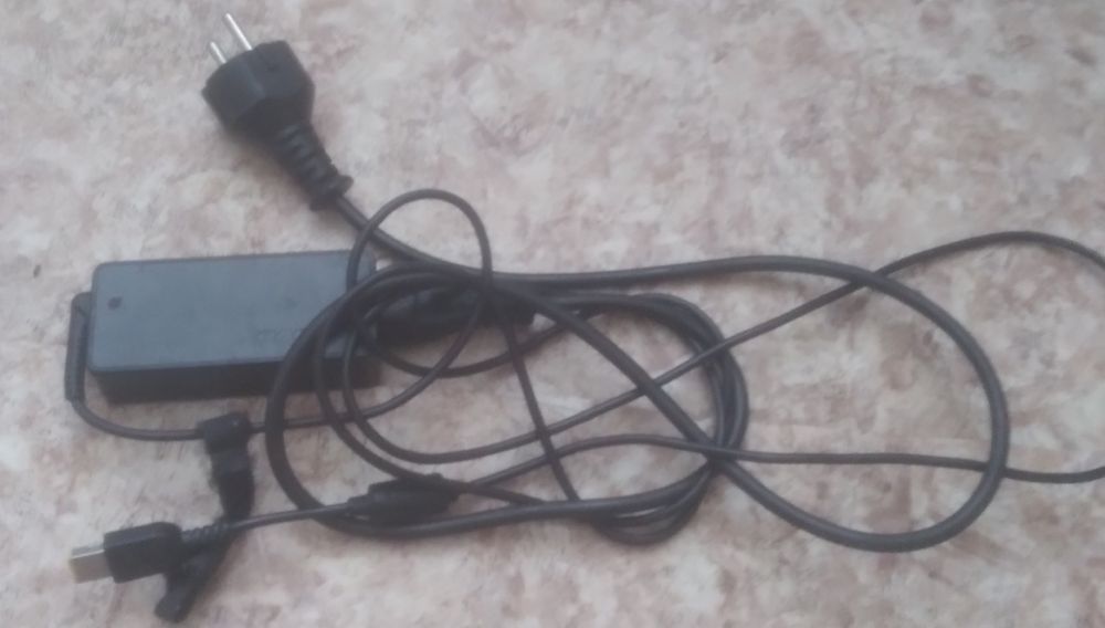 Продам ноутбук модель Ienovo