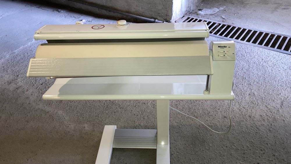 Каландър машина за гладене МИЕЛЕ kalandar mashina za gladene MIELE