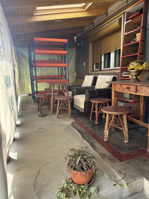 Vănd casă cu 2 camere