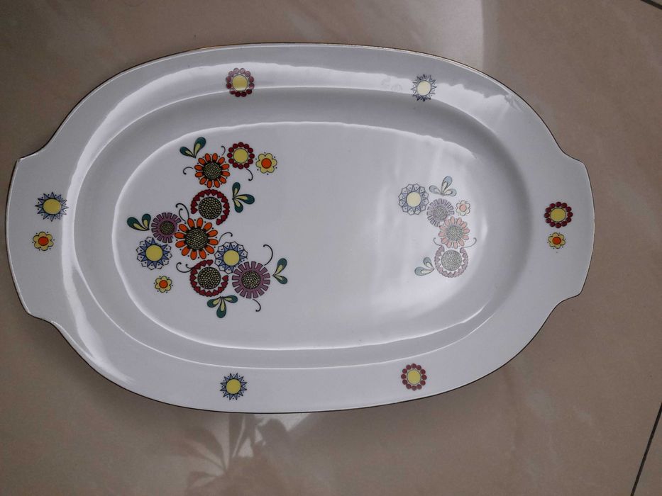 Platou portelan exceptional