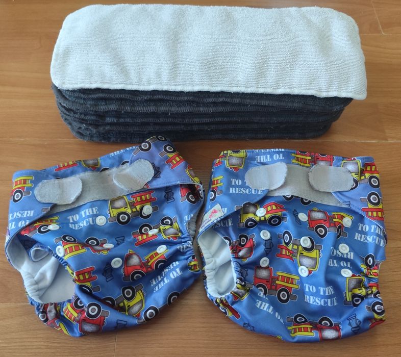 2 scutece reutilizabile + 11 inserții bambus