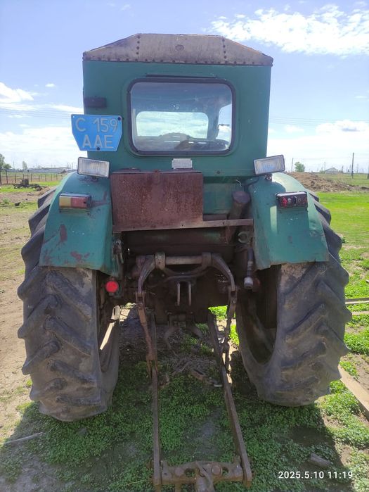 Трактор Кун ковш стогомет косилка все сборе