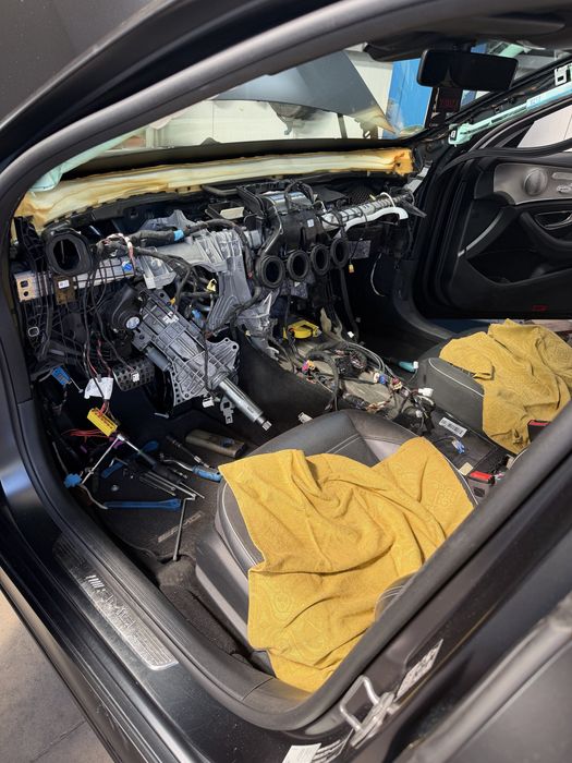 Автоклиматици R134-R1234yf и Автопарно