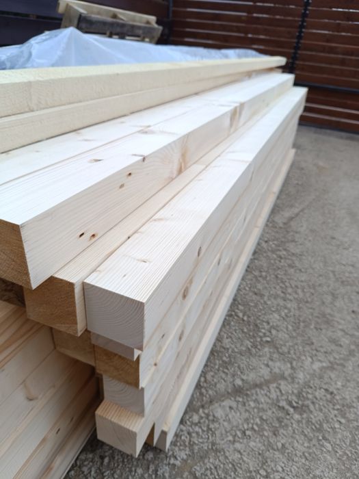 Atelier de tâmplărie din lemn