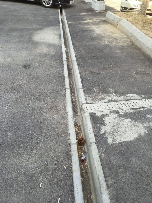 Брусчатка ва керамик плиткадан тушадиган сувларни дренажи бетон латок