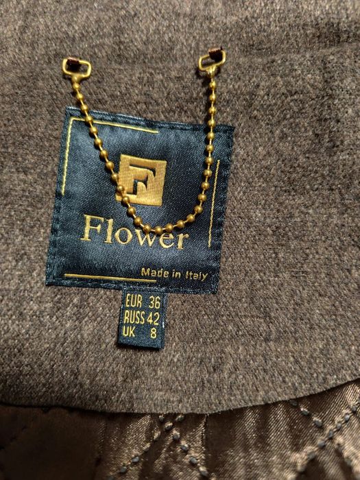 Продам Женское  Пальто!