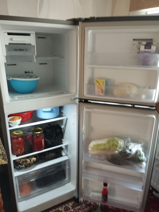 Холаделник сотилади