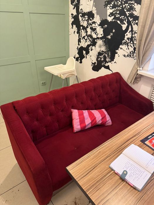 Продам диваны в хорошем состоянии