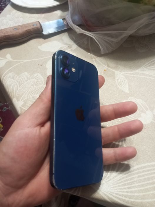 Продам айфон 12 , на 128