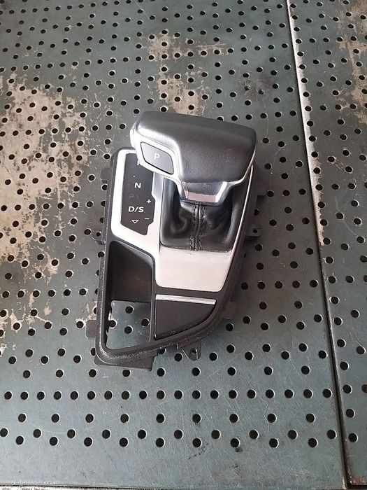 Nuca rama schimbator audi a4 b9 8w 8w1713111c