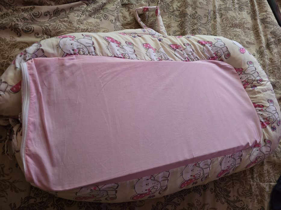 Бебешко гнездо за новородени