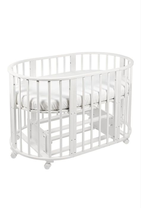 СРОЧНО ПРОДАМ детскую кроватку-трансформер