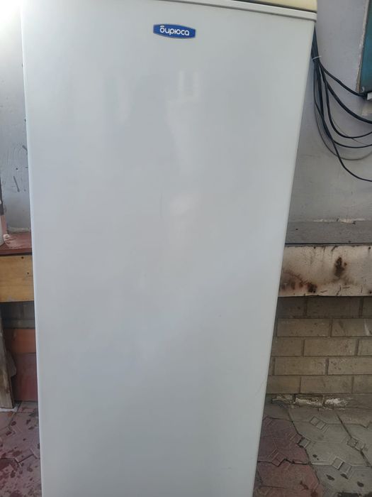 Холодильник в рабочем состояний