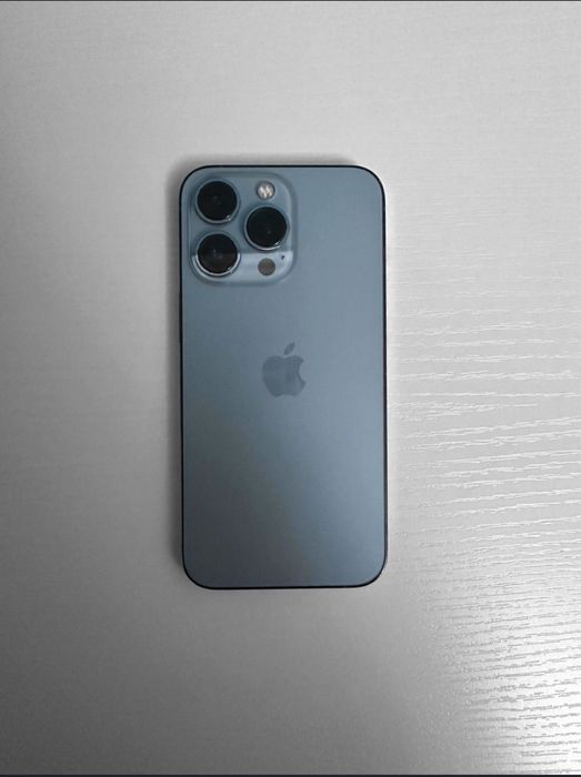 Iphone 13 pro, Голубой цвет,100% аккумулятор, без торга