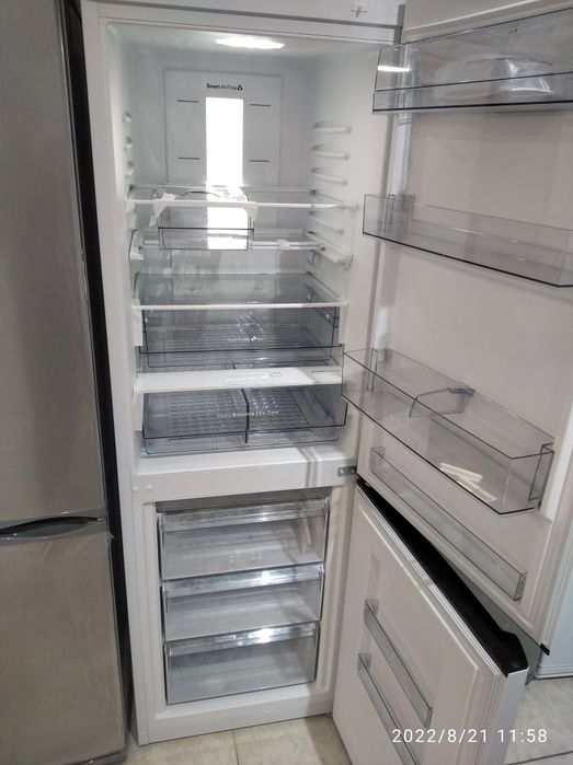 Холодильник  Атлана