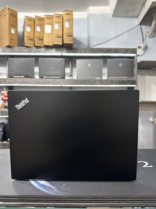 Мощный офисный ноутбук Lenovo Thinkpad i7-10510U
