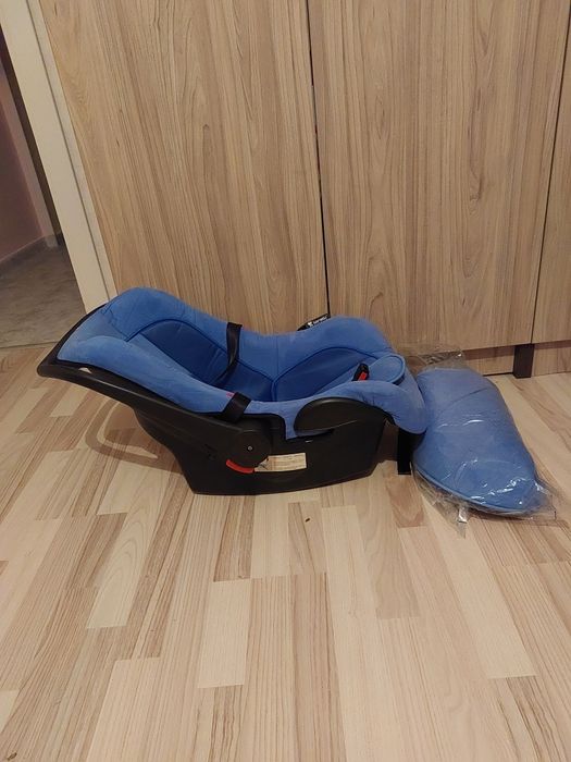 Кош за бебета за кола