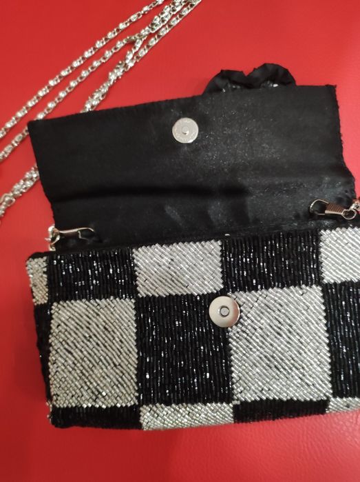 Продам маленькую сумочку