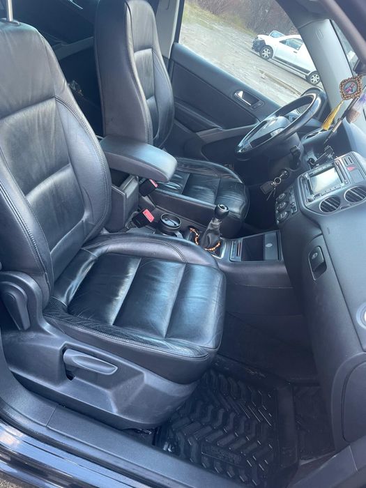 Volkswagen Tiguan 2009 2.0 TDI