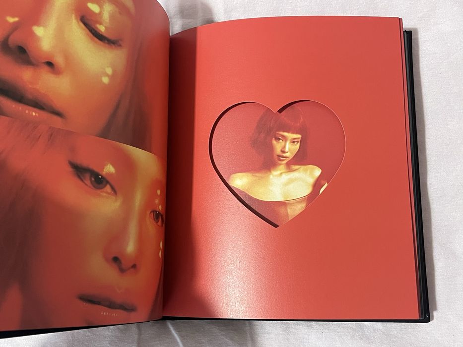 ТРИ К-поп  албума BLACKPINK