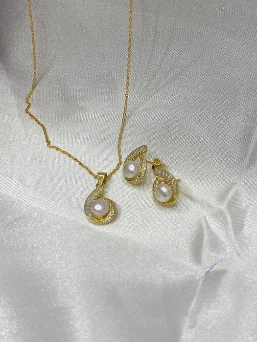 Argint simplu și argint placat cu aur