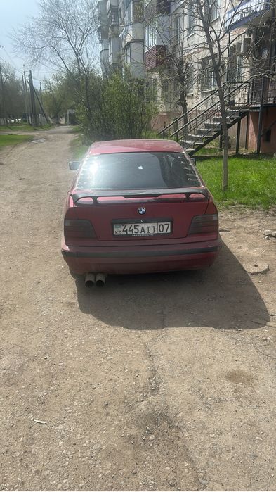 БМВ Е36 3 серия газ бензин
