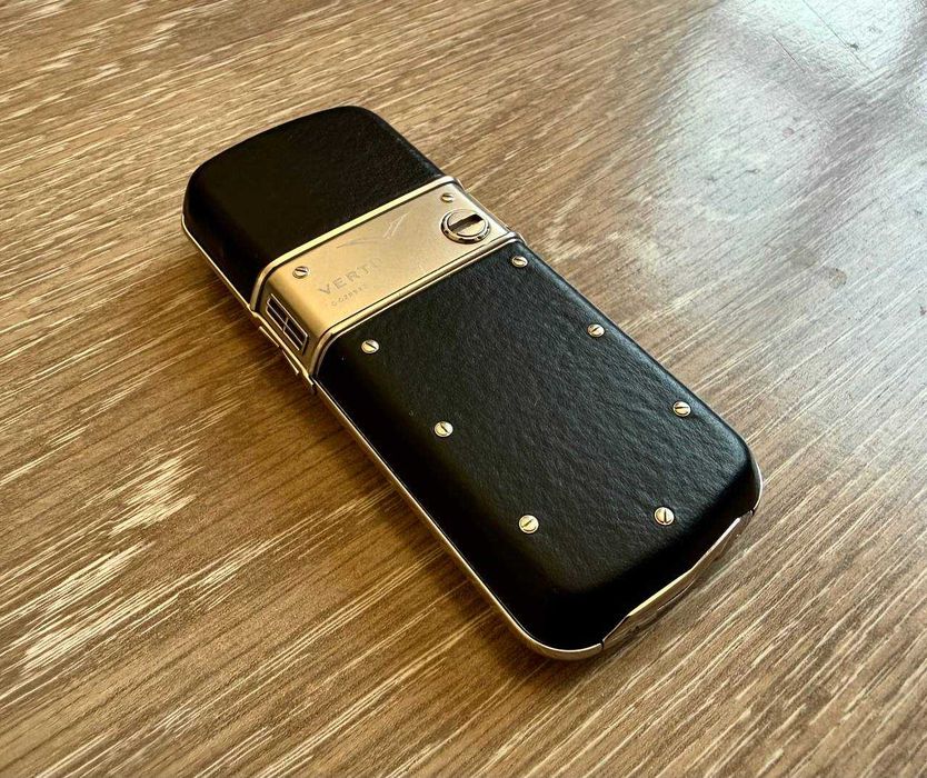Vertu Constellation