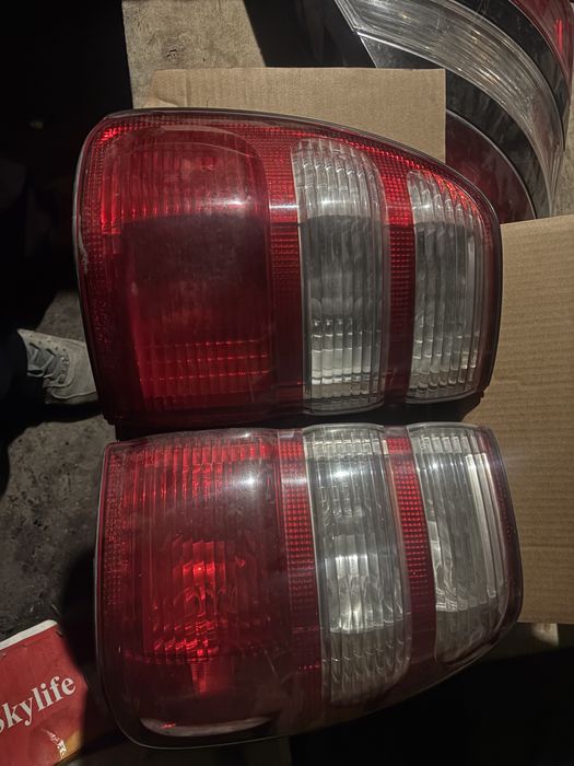 Фара Тойота Лэнд Круйзер 105