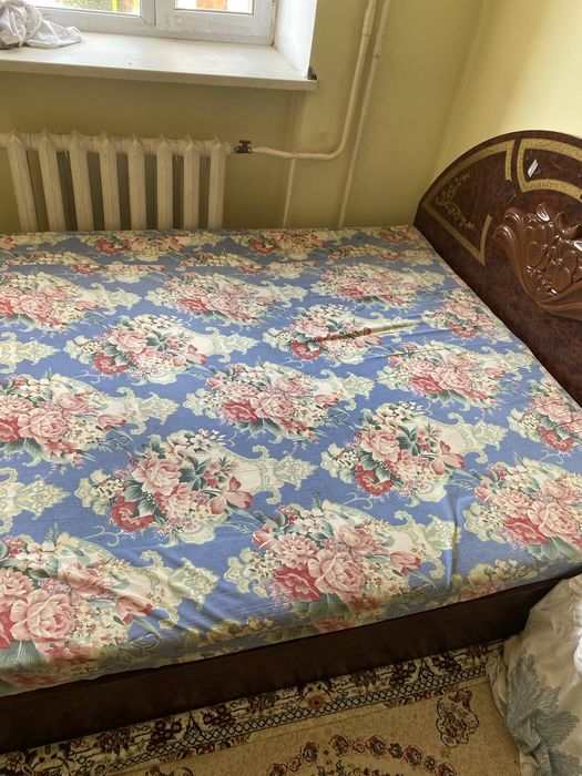 Продается спальный кроват