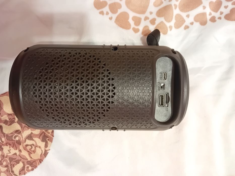 Boxă portabilă Sing-e cu lumini