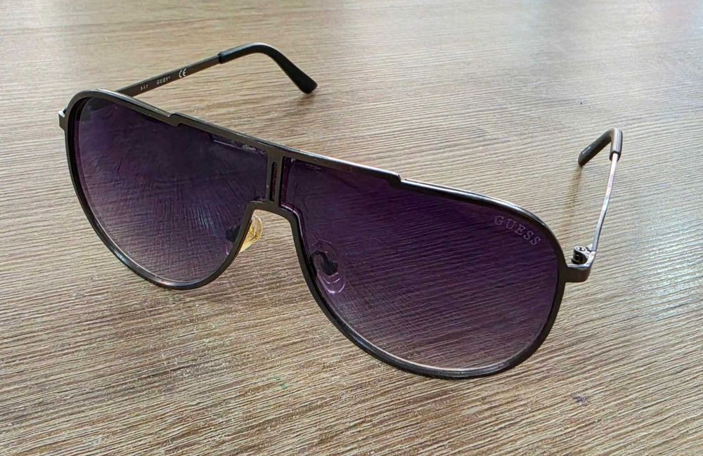 Guess GF0199  унисекс слънчеви очила