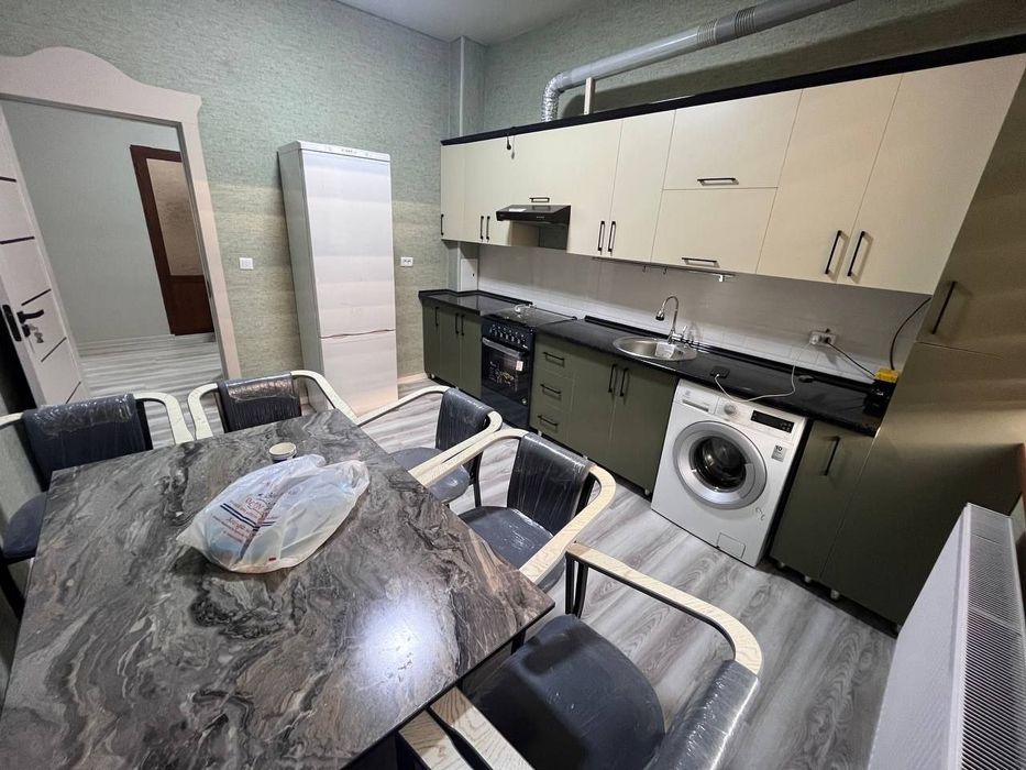 2 хонали люкс квартира ижарага берилади!!