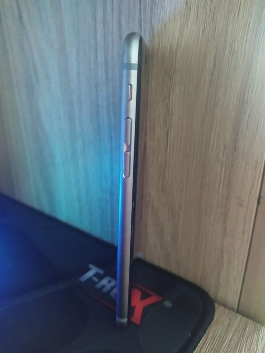 iPhone 6s  - 12 евро