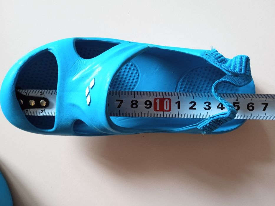 Сланцы Arena детские