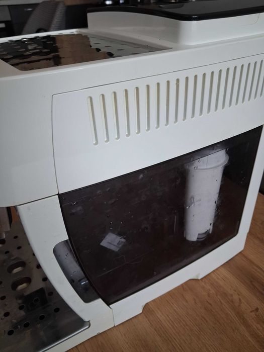 кафеавтомат  Delonghi