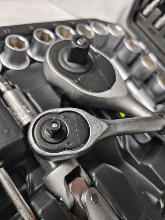 Набор инструментов 94/82 предмета. Матовый.